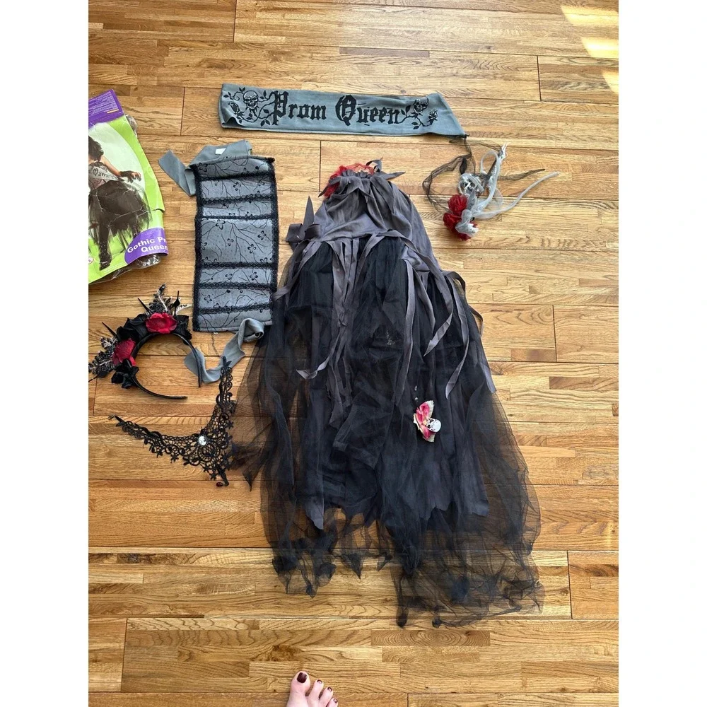 Deluxe Gothic Prom Queen Costume Child Sz Small Halloween Dress Sash Accessories